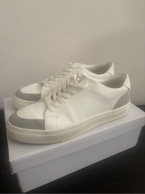Vince White Leather Sneakers with Light Gray Accents